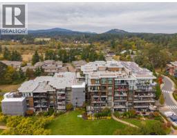 205 741 Travino Lane, Saanich, BC V8Z0G3 Photo 68