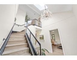 16071 8 Avenue, Surrey, BC V4A1A1 Photo 8