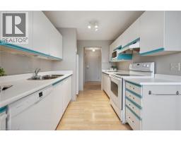 30 Blue Springs Drive Unit# 307, Waterloo, ON N2J4T2 Photo 17