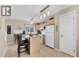 135 Springs Crescent - photo 13