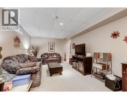 135 Springs Crescent - photo 29