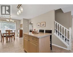135 Springs Crescent - photo 14