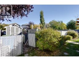 135 Springs Crescent - photo 34