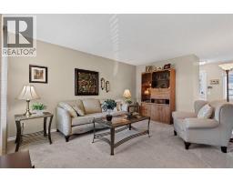 135 Springs Crescent - photo 8