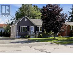 435 Chambers Ave, Sault Ste  Marie, ON P6A4W4 Photo 32