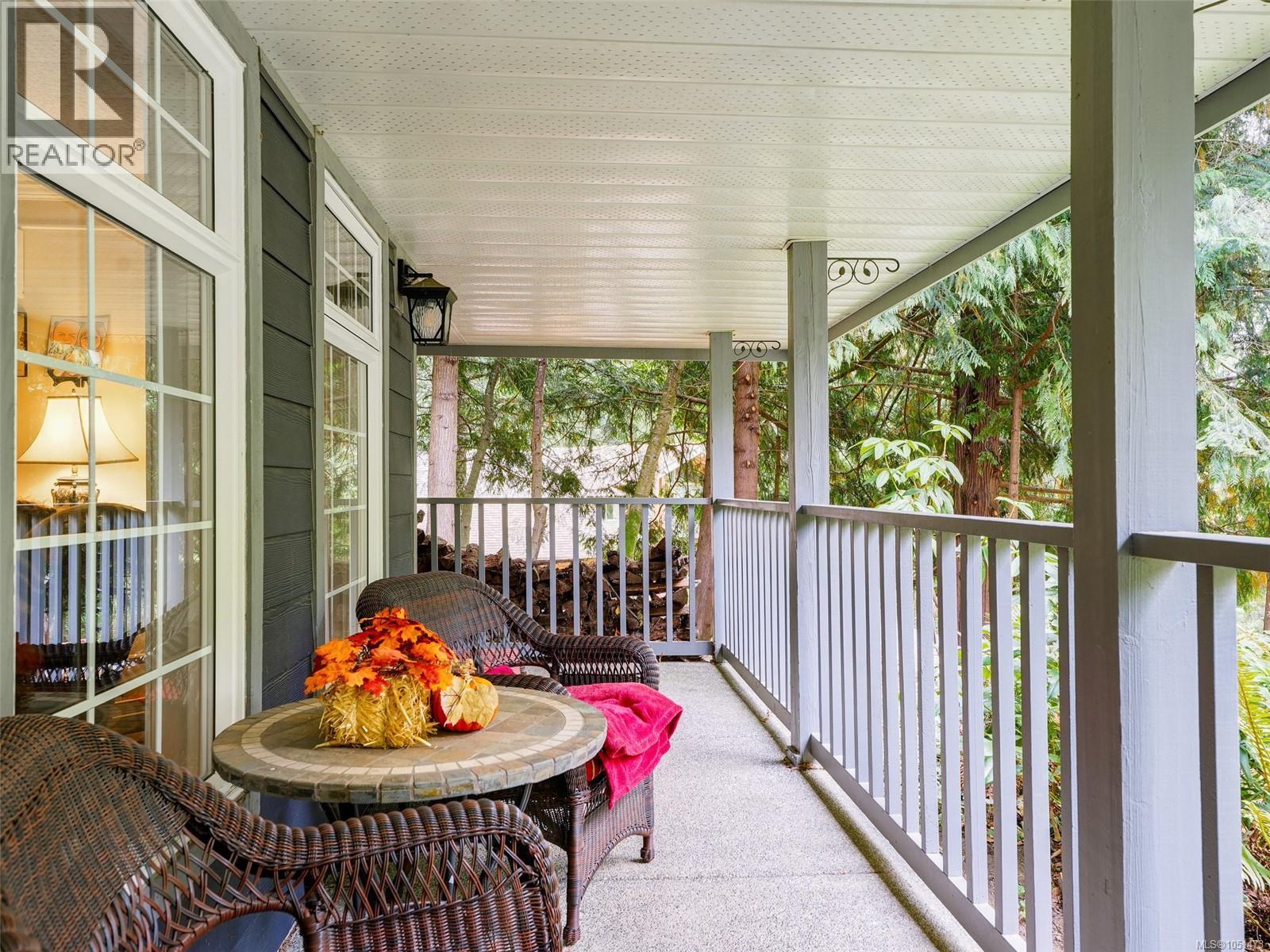 905 Worrall Dr - Image 31