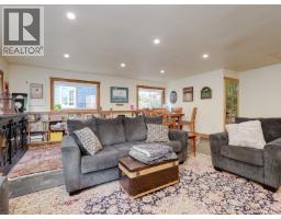 905 Worrall Dr, Langford, BC V9C3C8 Photo 23