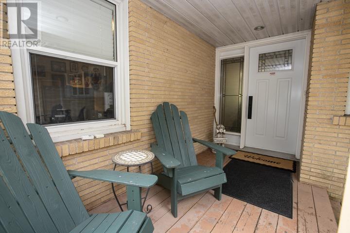 1397 Queen ST E - 15