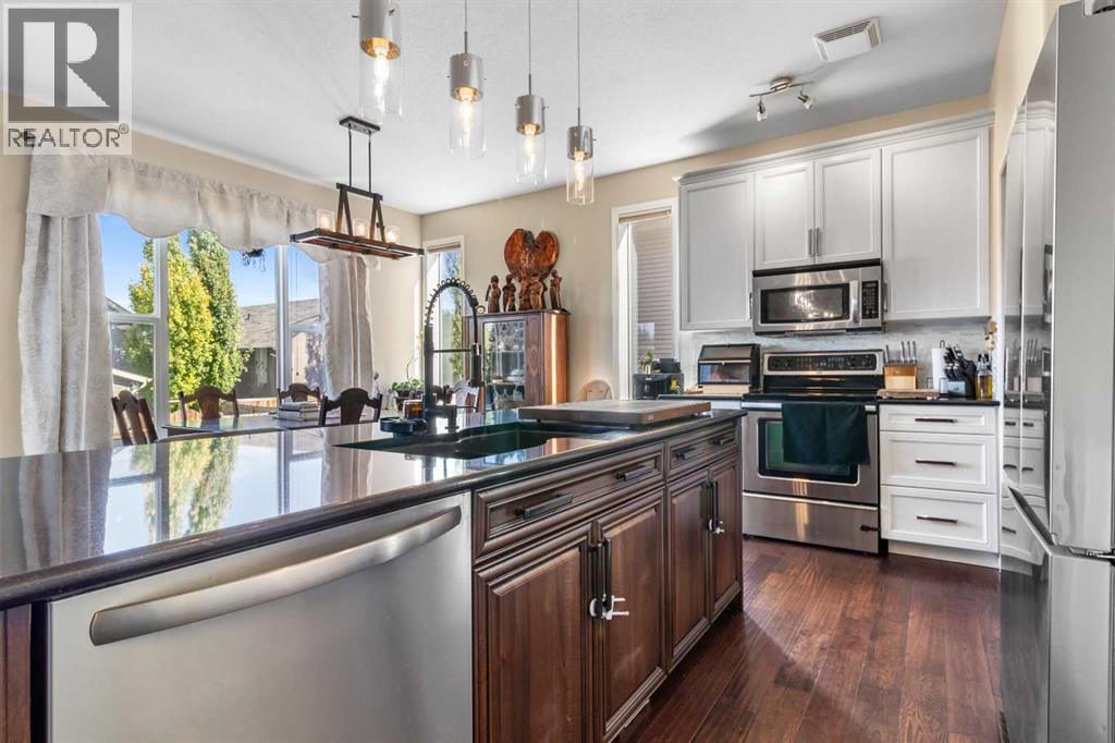 Listing photo – 163 Wiley Crescent, Red Deer