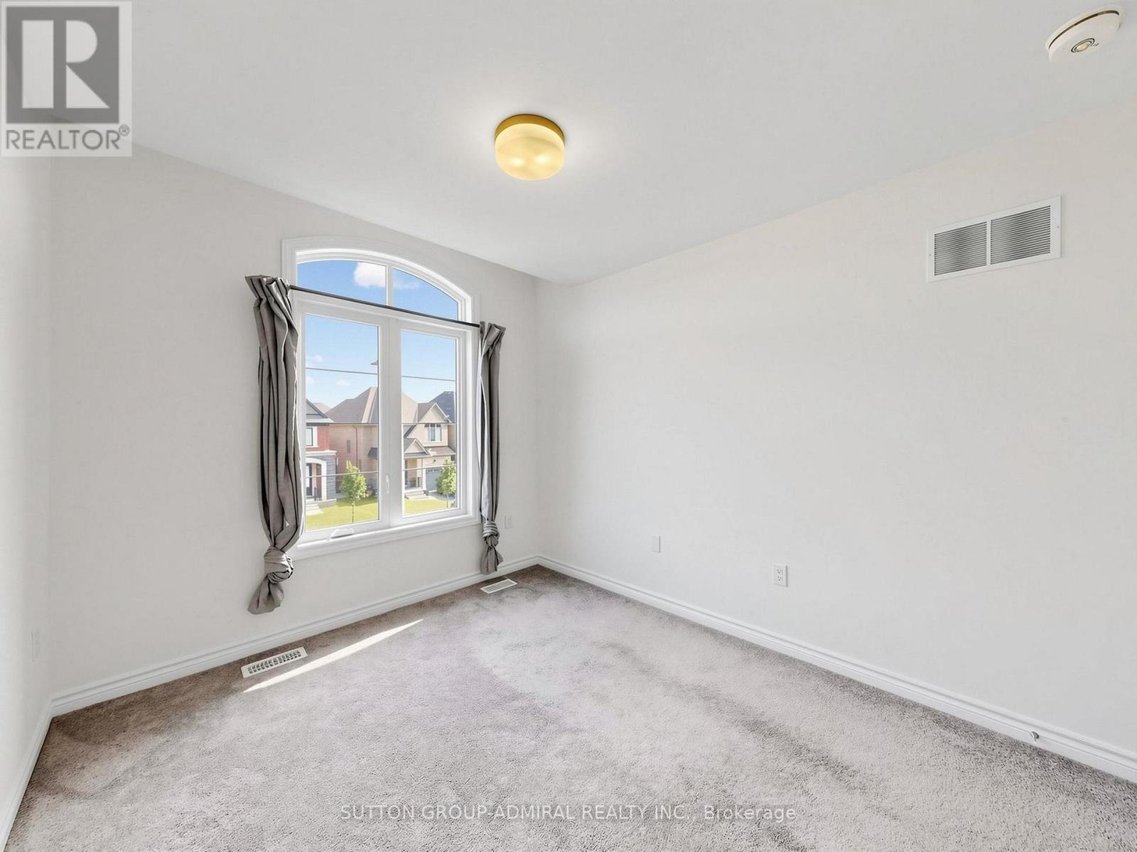 1475 BLACKMORE STREET - 34