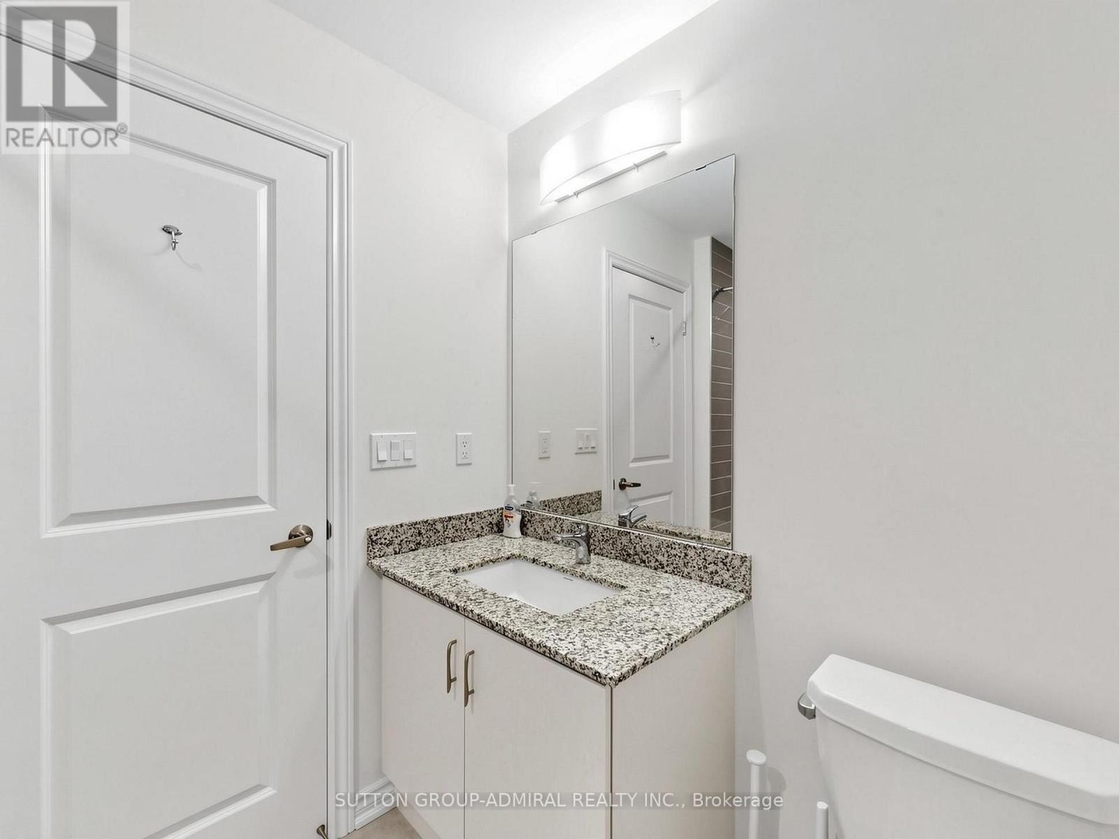 1475 BLACKMORE STREET - 35