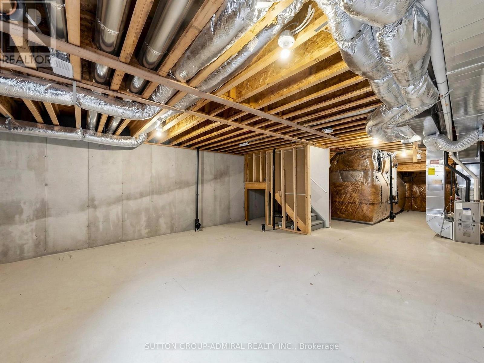 1475 BLACKMORE STREET - 40