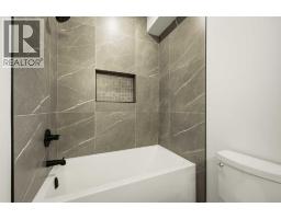 727 15 Street Nw, Calgary, AB T2N2B3 Photo 31