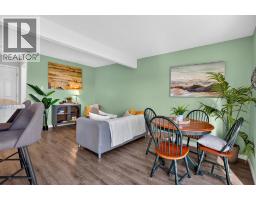 3pc Bathroom - 9, 567 Edmonton Trail Ne, Airdrie, AB T4B2L4 Photo 9