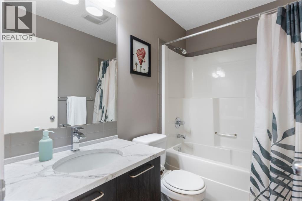 42 Copperpond Place SE - 28