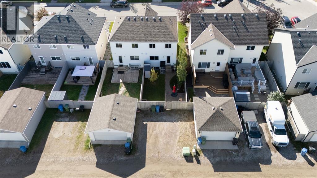 42 Copperpond Place SE - 37