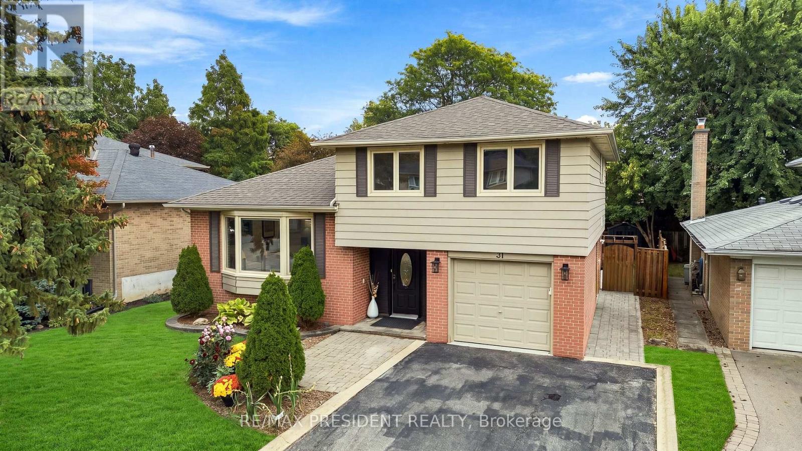 31 CORE CRESCENT - 3