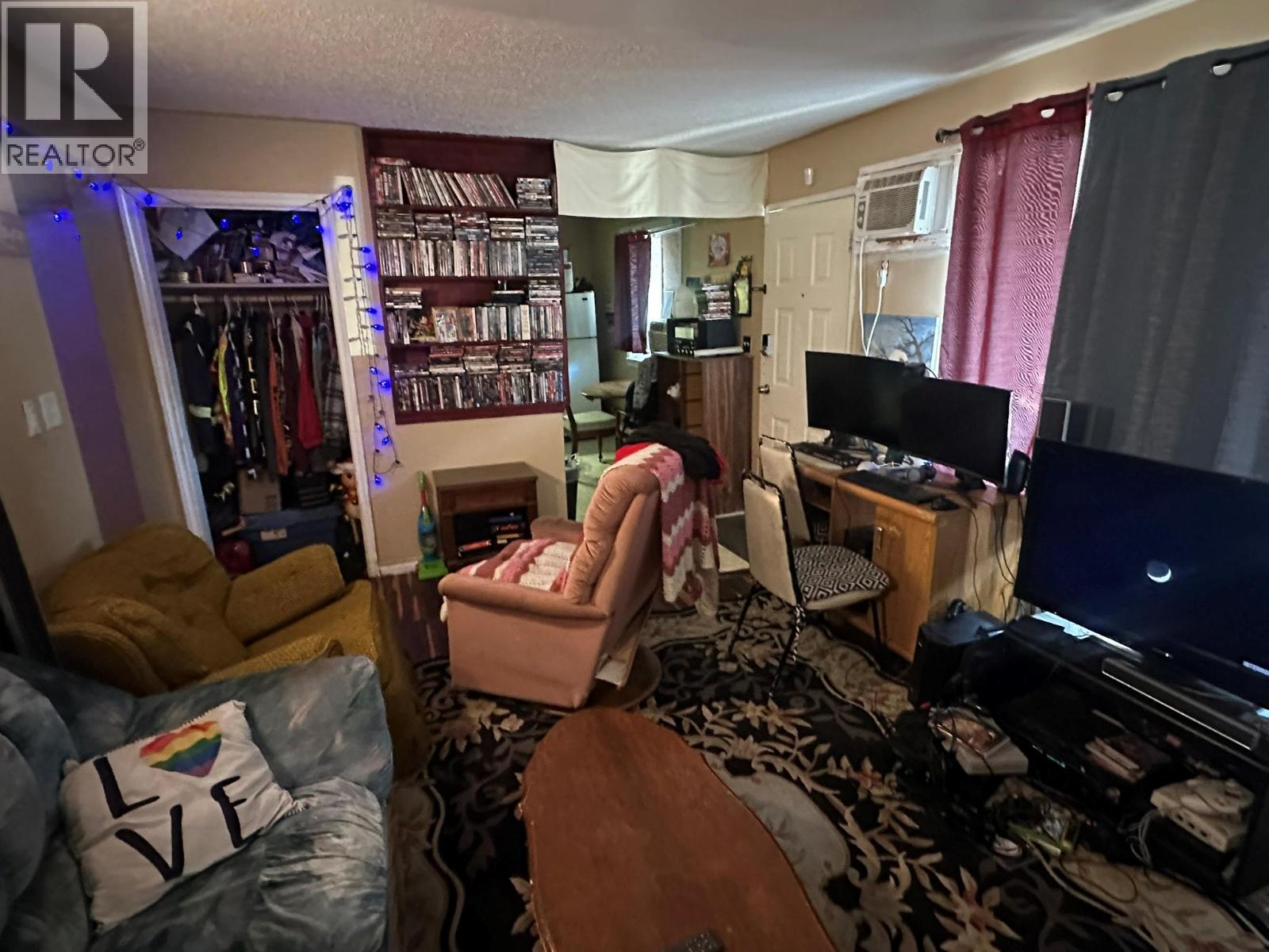 #101 3710 24 Avenue - 21