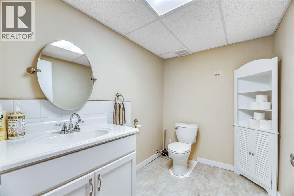 111 Maplewood Place - 25