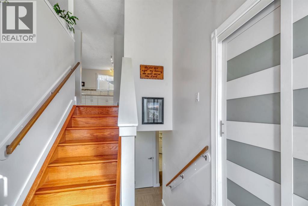 111 Maplewood Place - Image 4