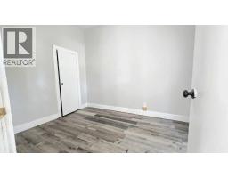 638 12A Street N - photo 6