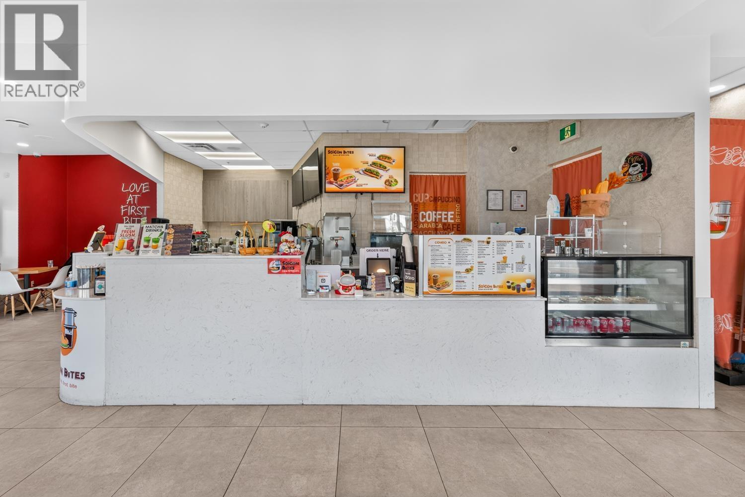 Photo of 6285 KINGSWAY AVENUE 12