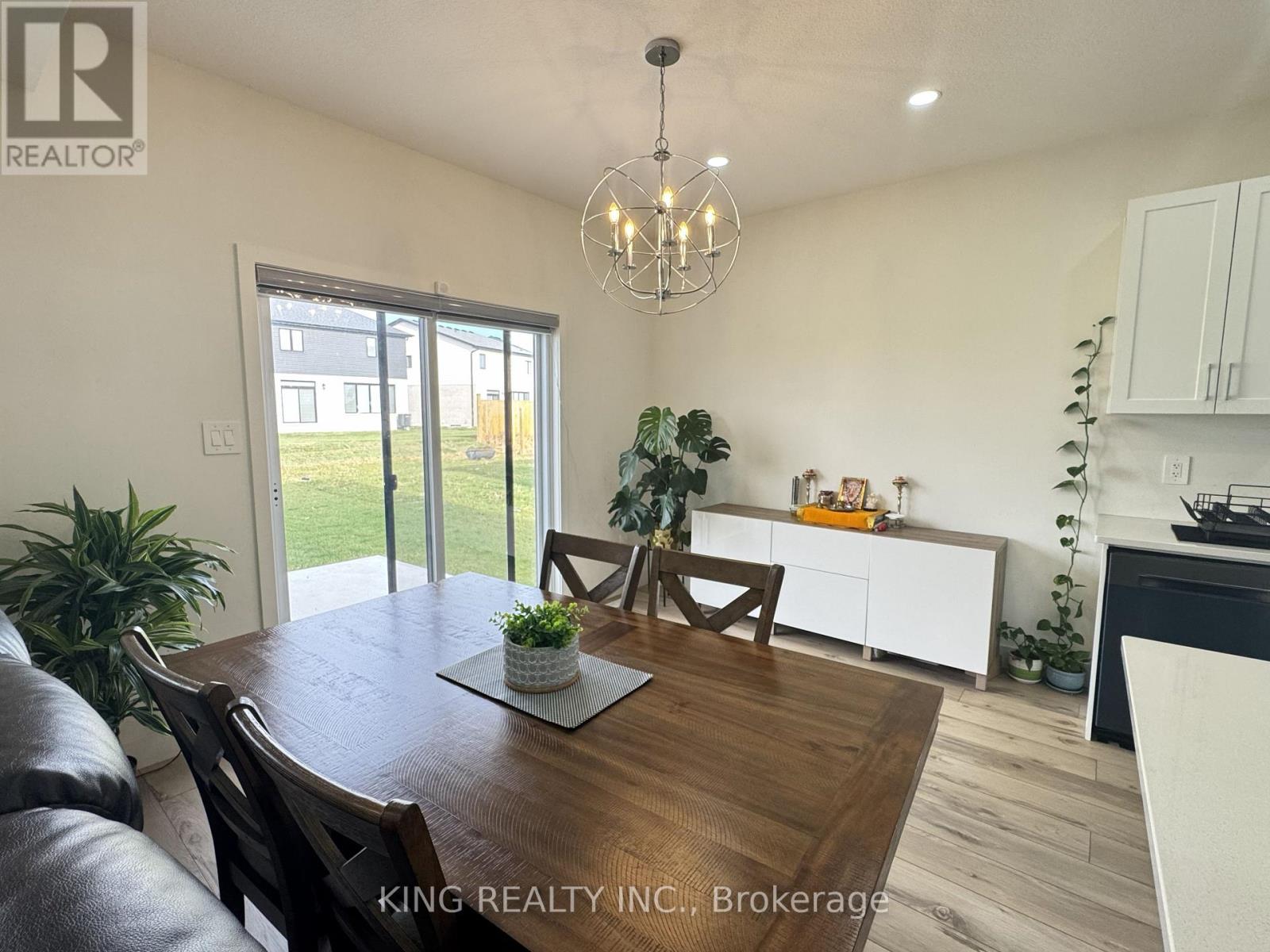 1462 Twilite Boulevard — photo 17
