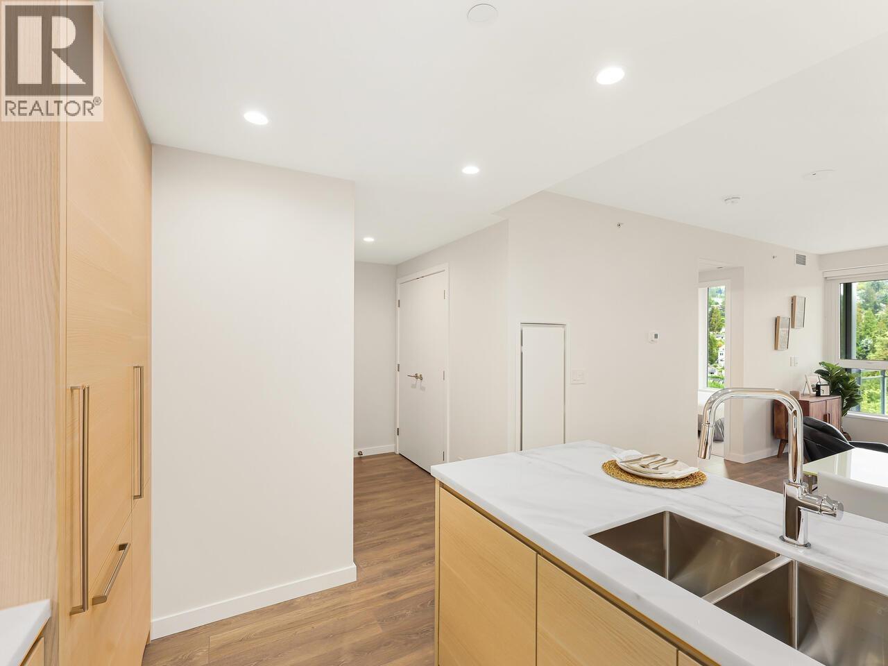 1605 308 MORRISSEY, Port Moody - Image 1