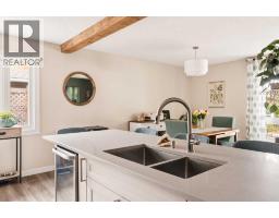 228 Midridge Crescent Se, Calgary, AB T2X1C6 Photo 16
