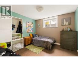 228 Midridge Crescent Se, Calgary, AB T2X1C6 Photo 37