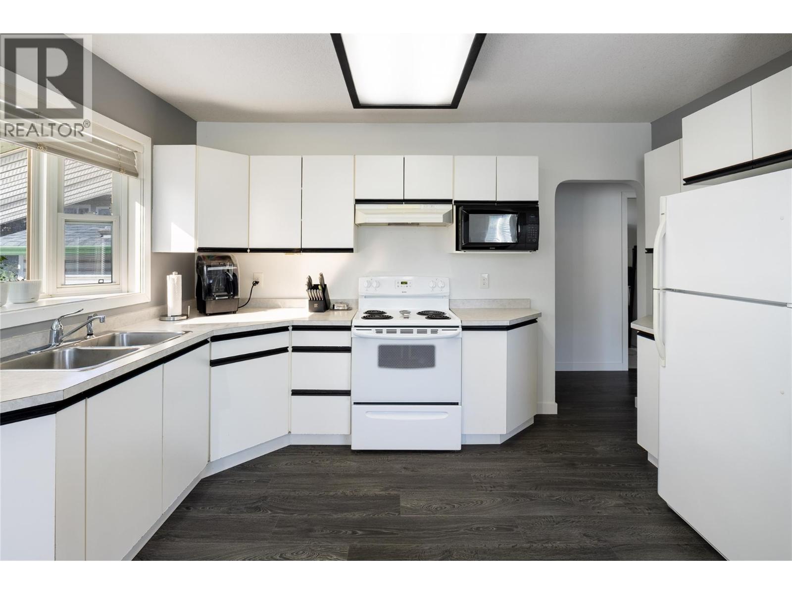 3512 27 Avenue, Vernon