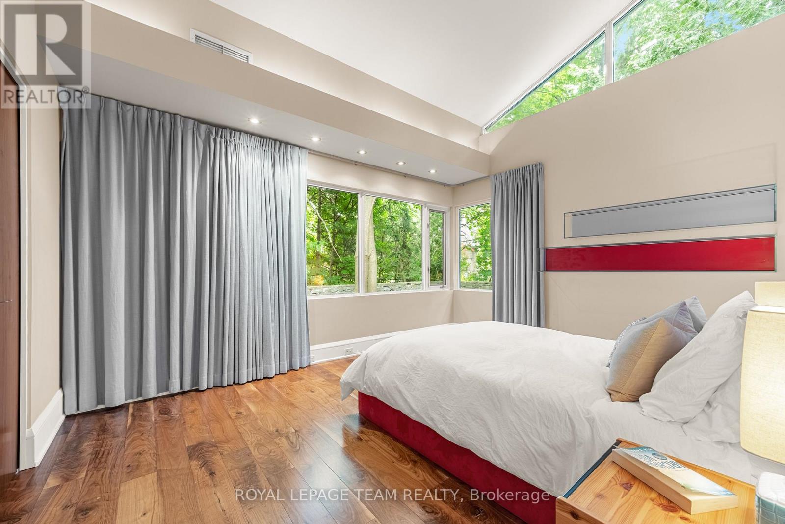 55 WILLINGDON ROAD - 22