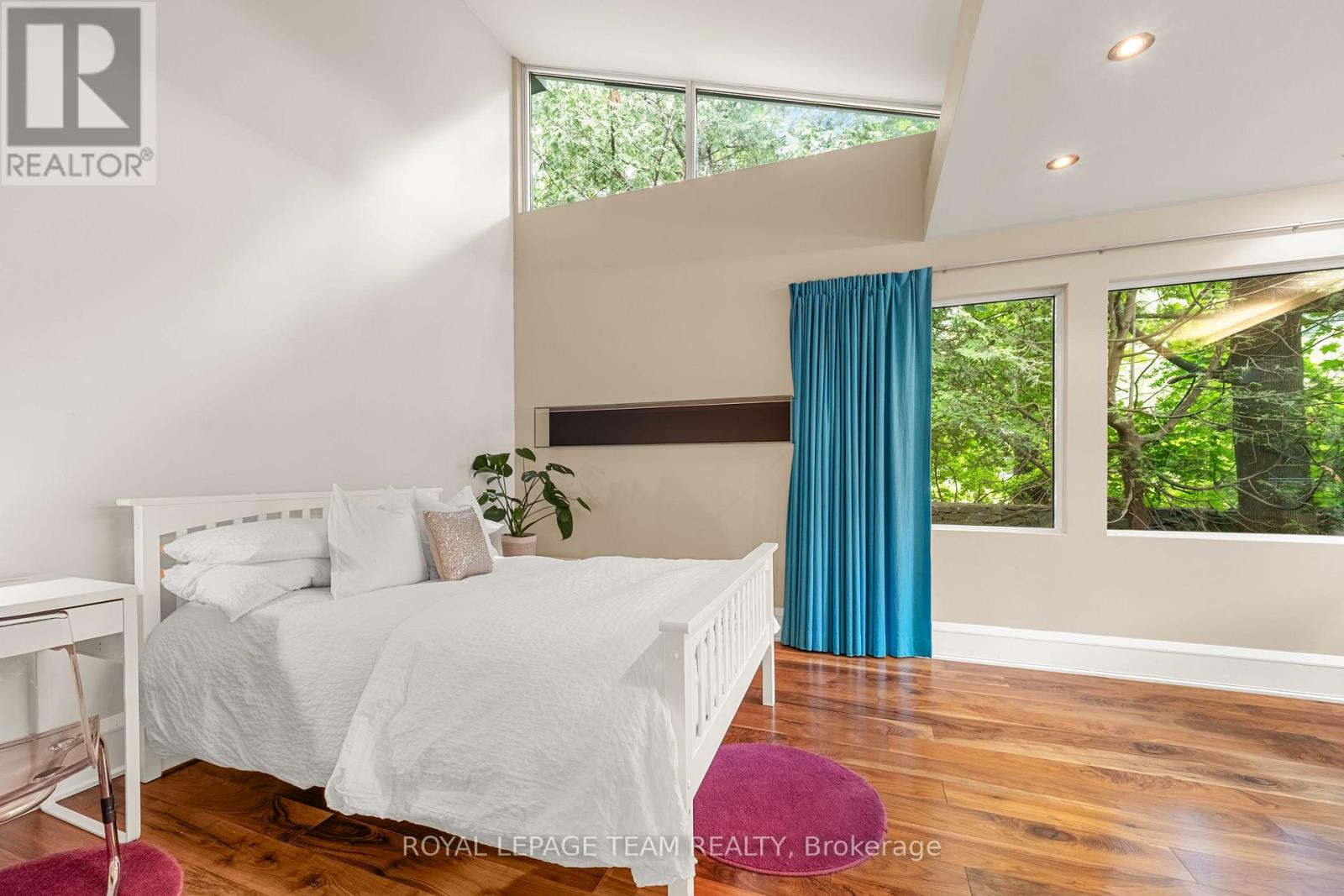 55 WILLINGDON ROAD - 23