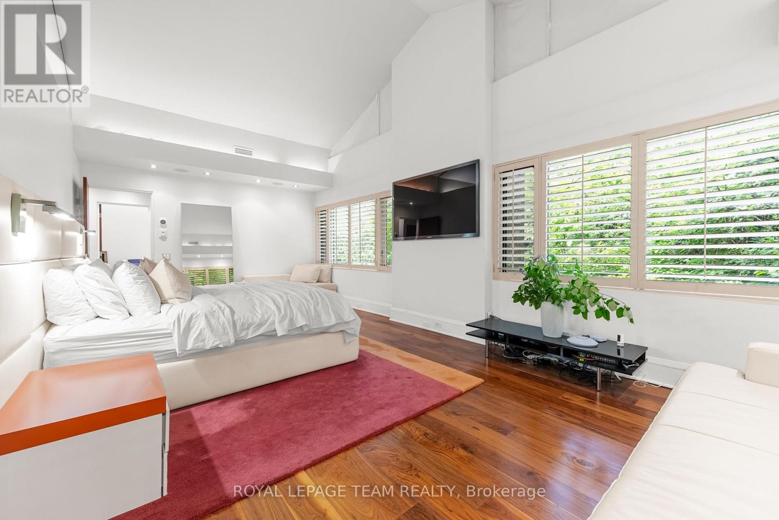 55 WILLINGDON ROAD - 30