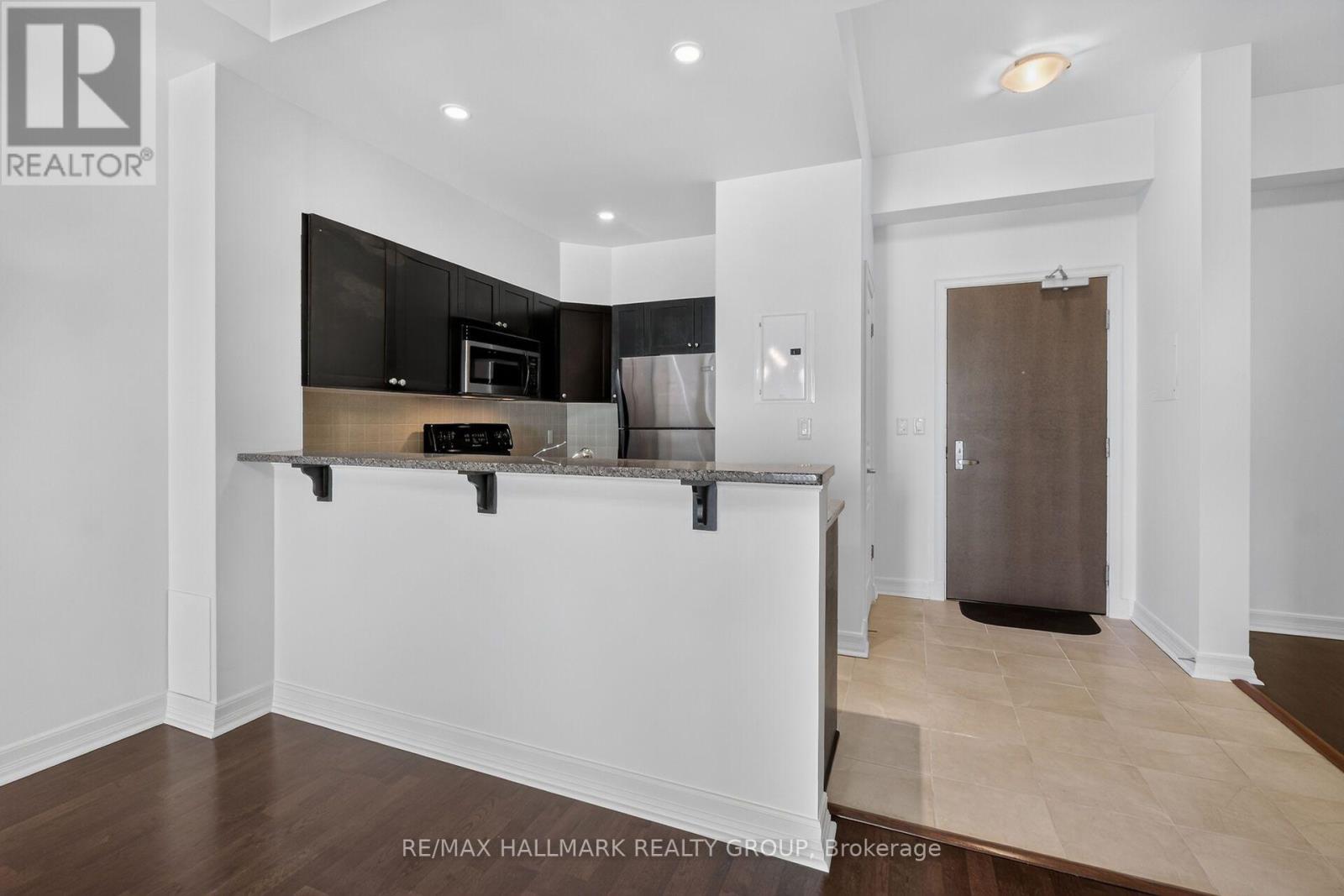 #1209 200 BESSERER STREET - 15