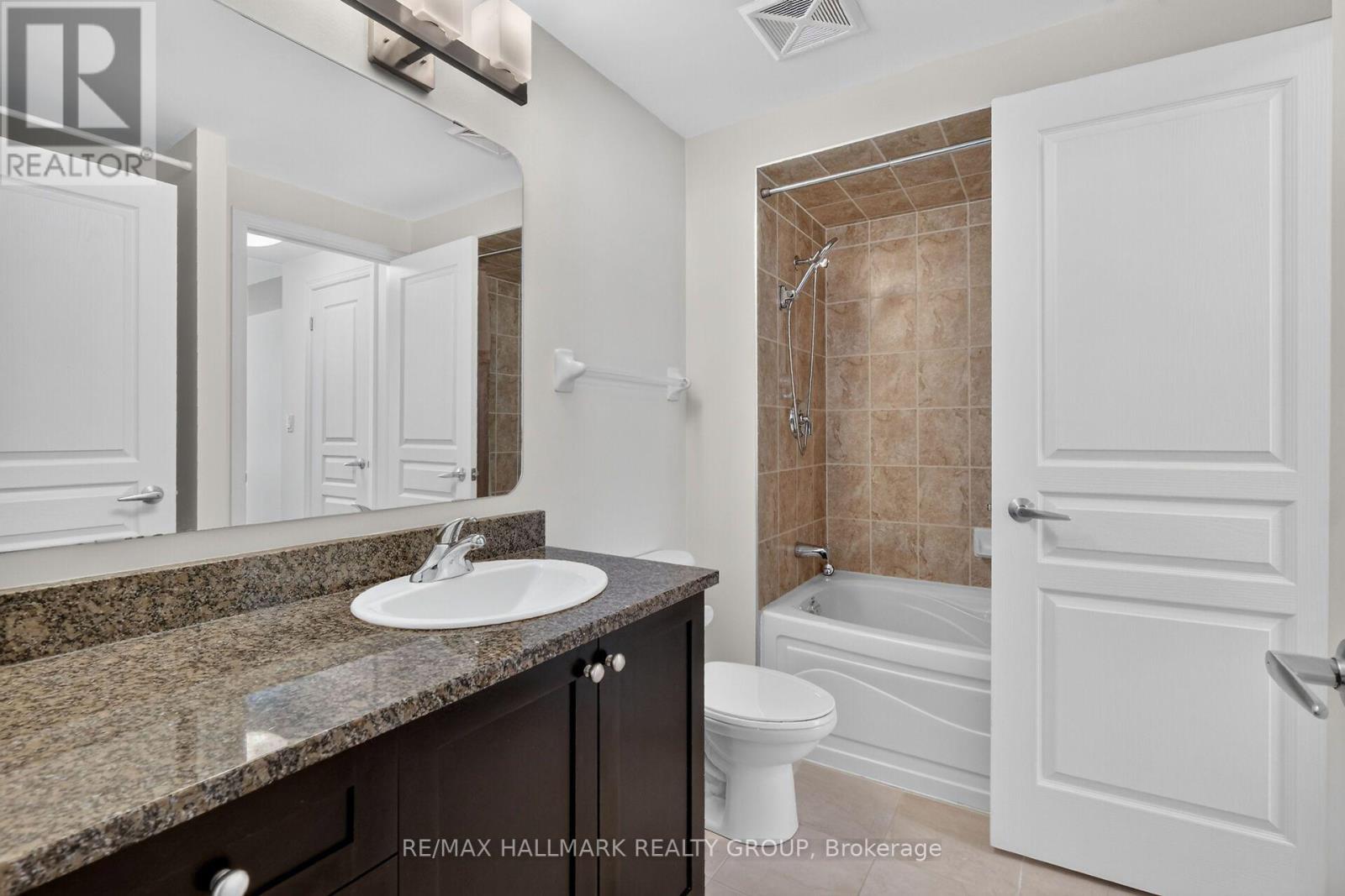 #1209 200 BESSERER STREET - 26