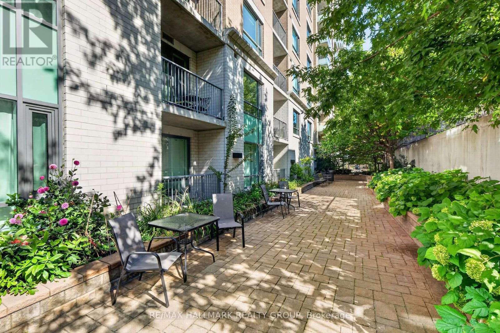 #1209 200 BESSERER STREET - 47