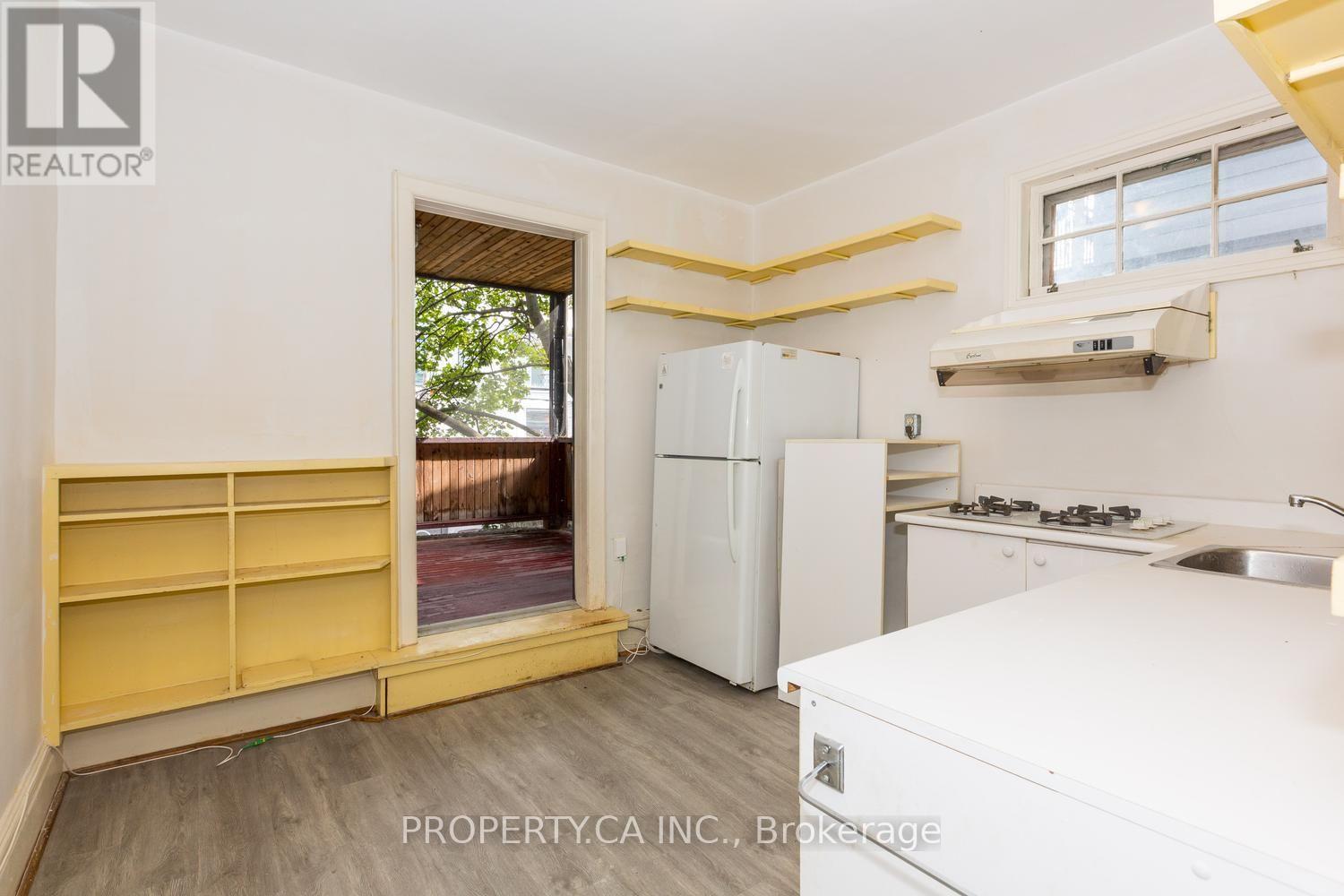 125 MAJOR STREET - 32