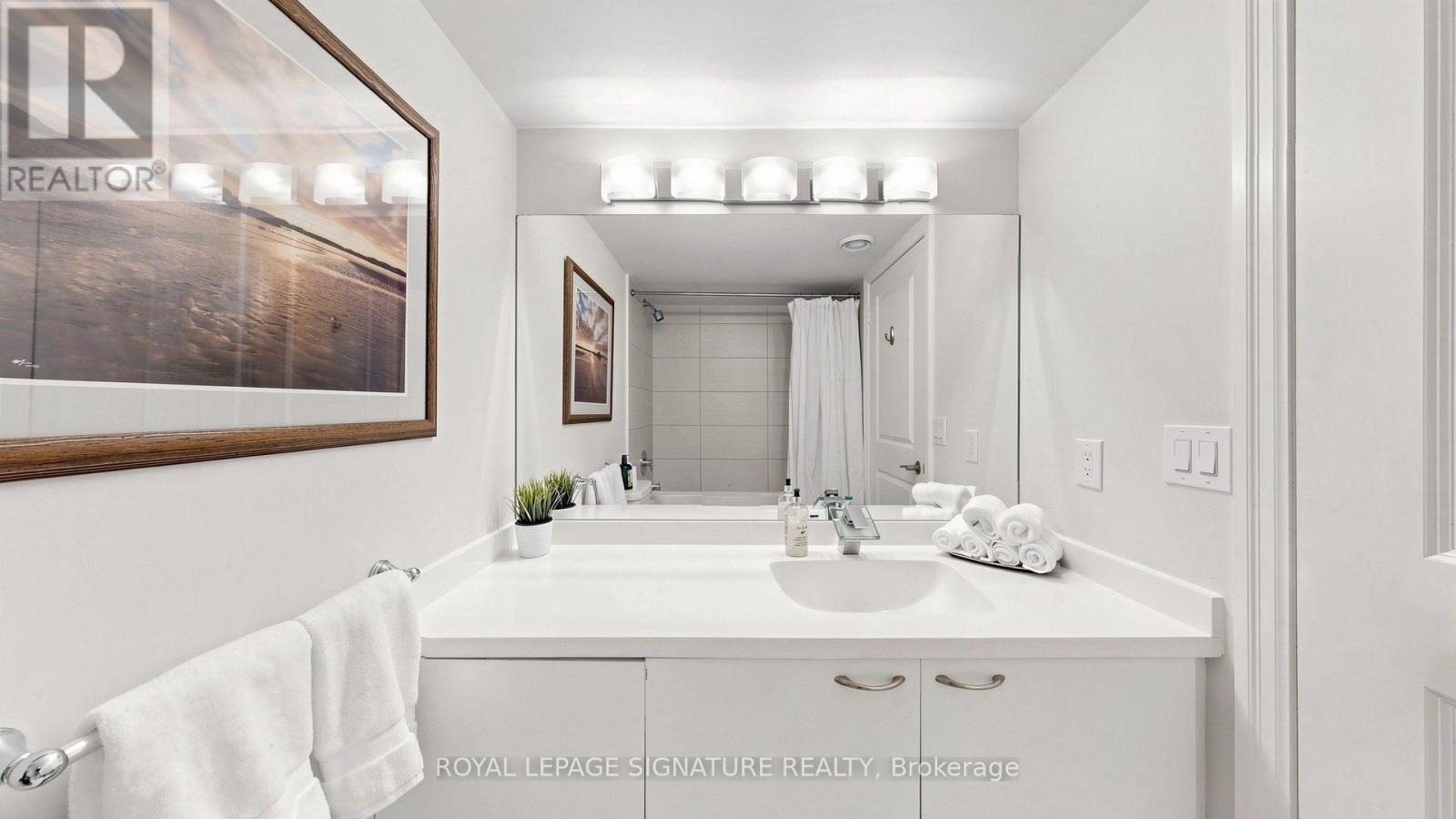 #402 500 ST CLAIR AVENUE W - Image 32