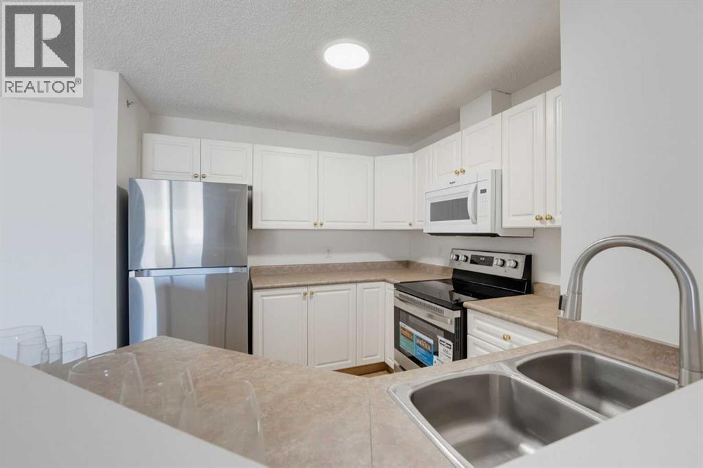 416, 6000 Somervale Court SW - photo 6