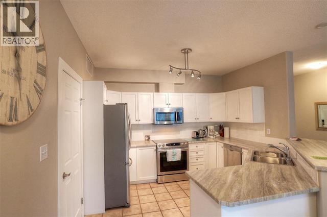 706 1128 Sunset Drive, Kelowna
