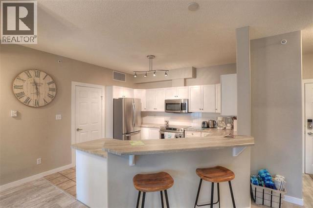 #706 1128 Sunset Drive Lot# 52 - 9