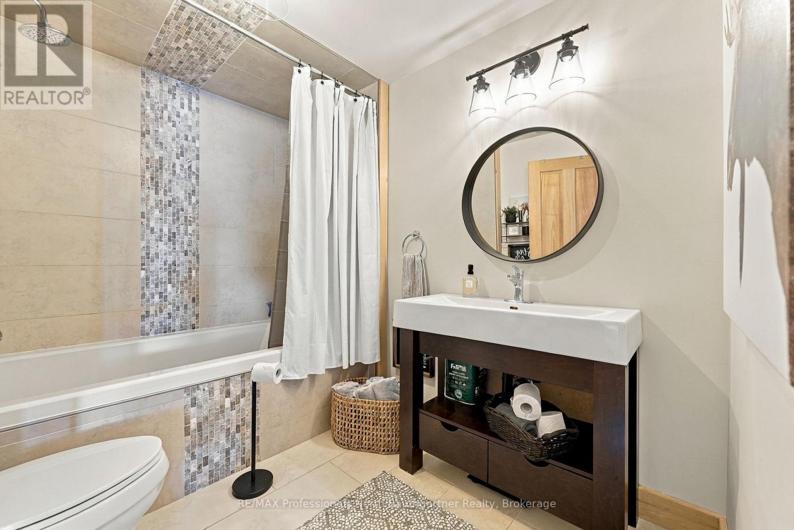 1014 MACKMORE TRAIL - 23