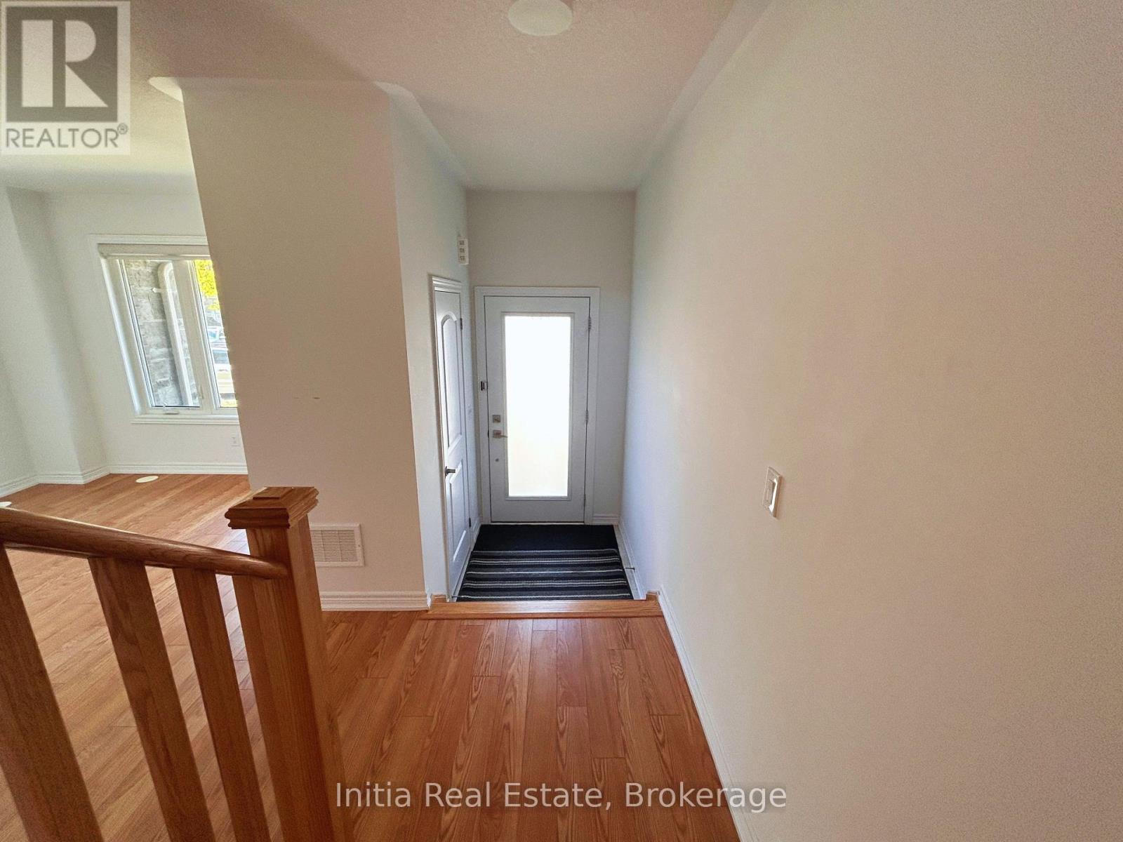 176 LAGEER DRIVE, Whitchurch-Stouffville (Stouffville) — photo 5
