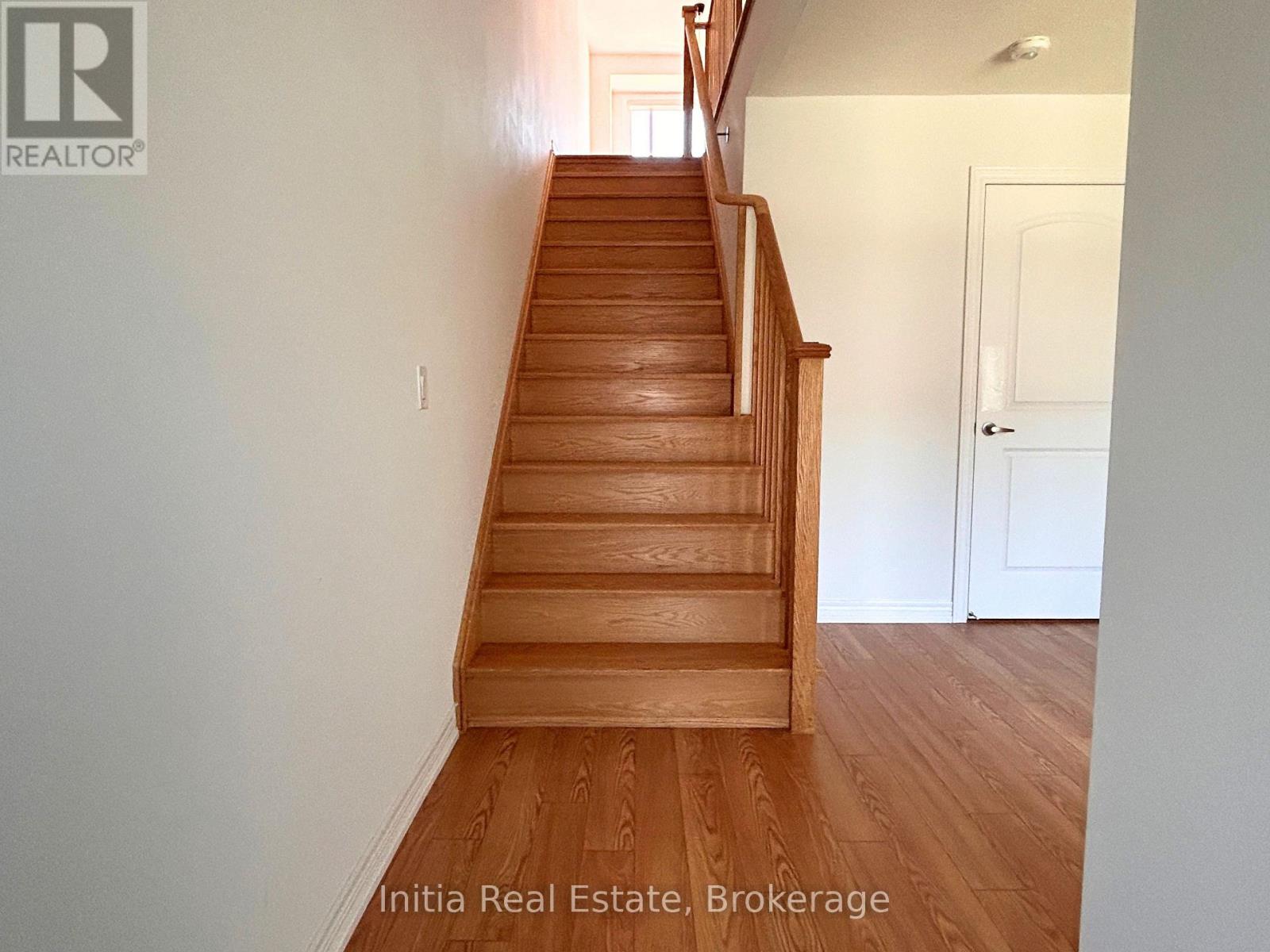 176 LAGEER DRIVE, Whitchurch-Stouffville (Stouffville) — photo 9