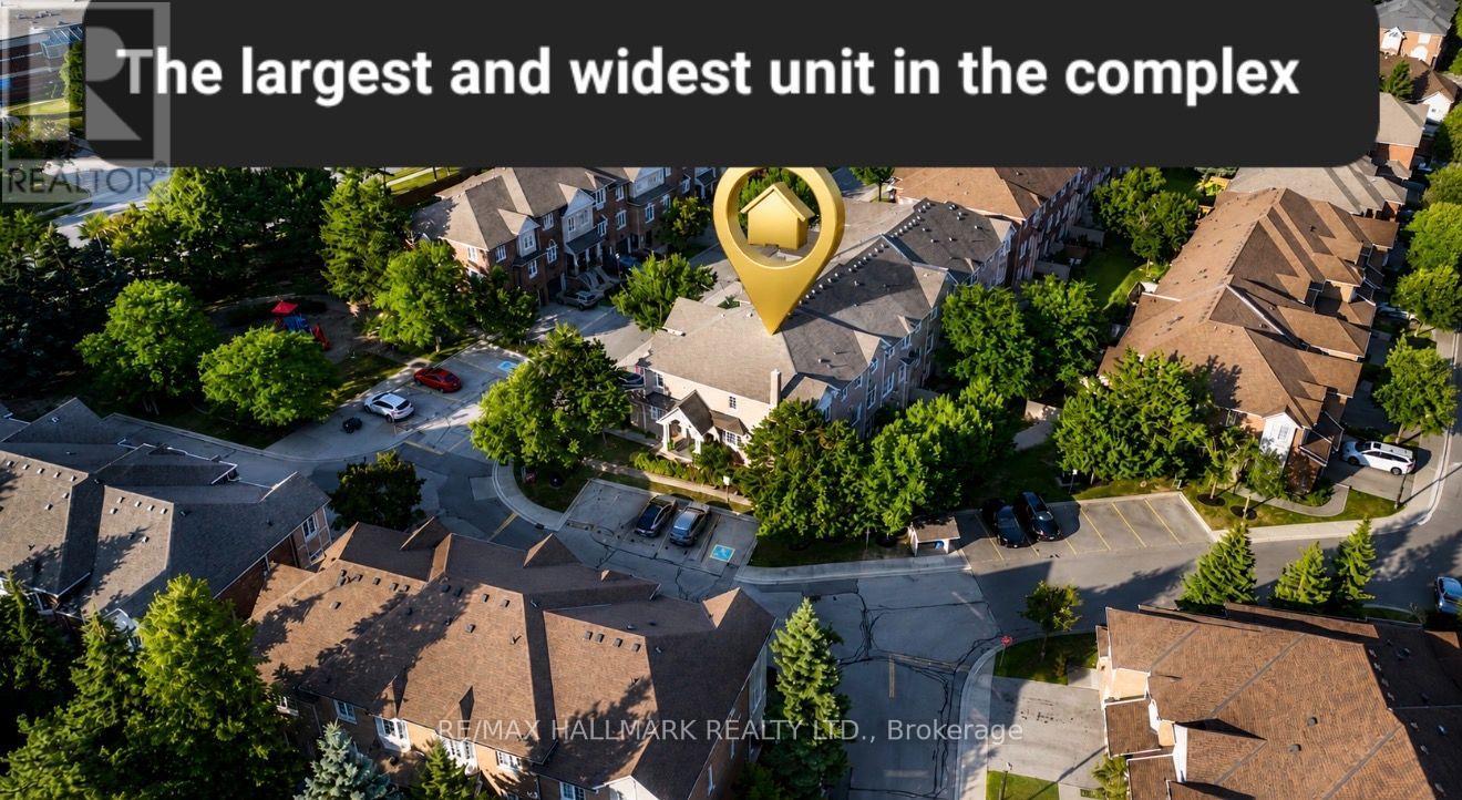 70 - 190 HARDING BOULEVARD W, Richmond Hill (North Richvale)