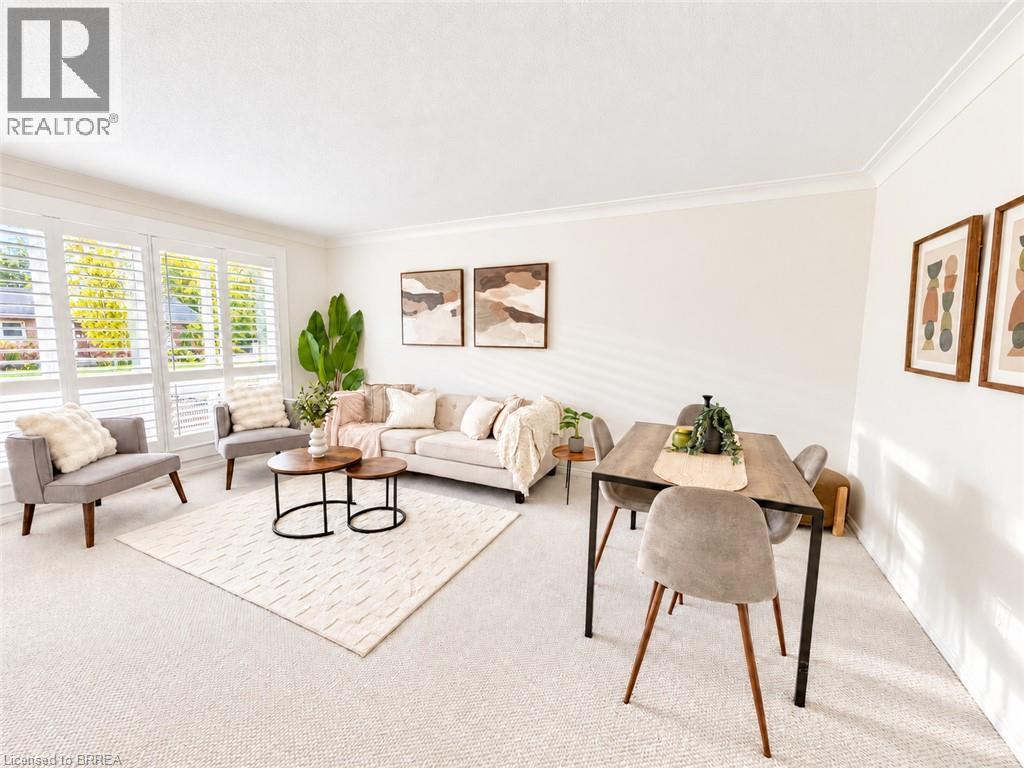 16 Burwell Street — photo 8