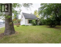 502 12 Street N - photo 1