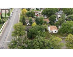 502 12 Street N - photo 3