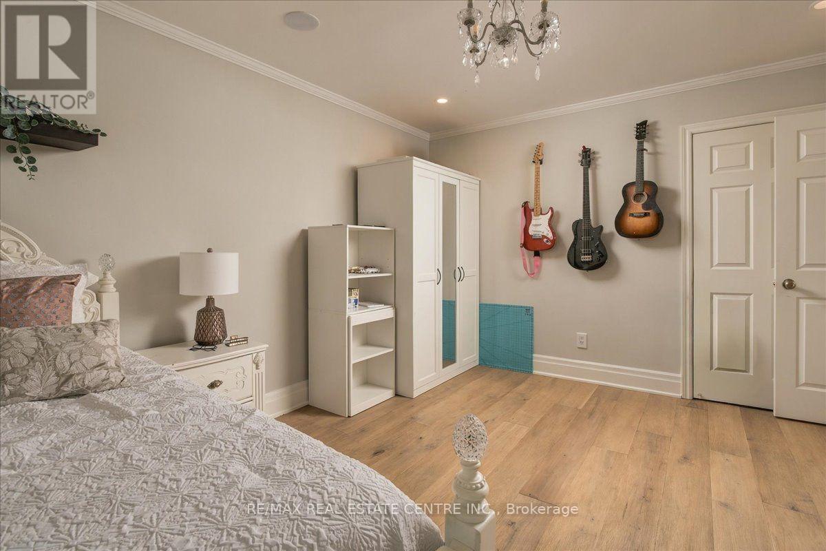 1749 Heritage Way, Oakville, ON photo 30